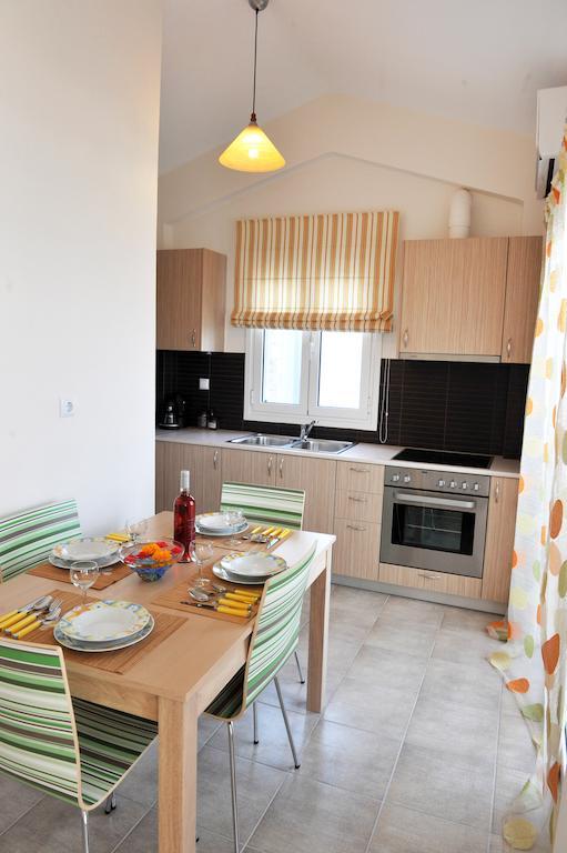 Lemon Tree Villa Nydri  Room photo